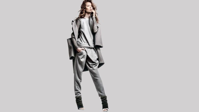 程序员空闲时间应该继续卷技术，还是找其他副业？